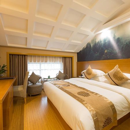 Yiwu Quan Ji Hotel Buitenkant foto