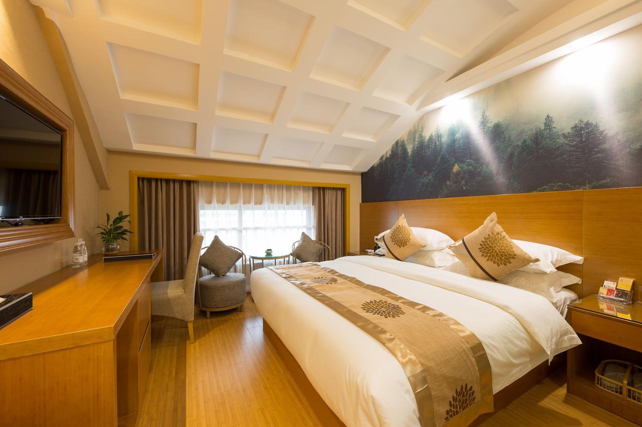 Yiwu Quan Ji Hotel Buitenkant foto